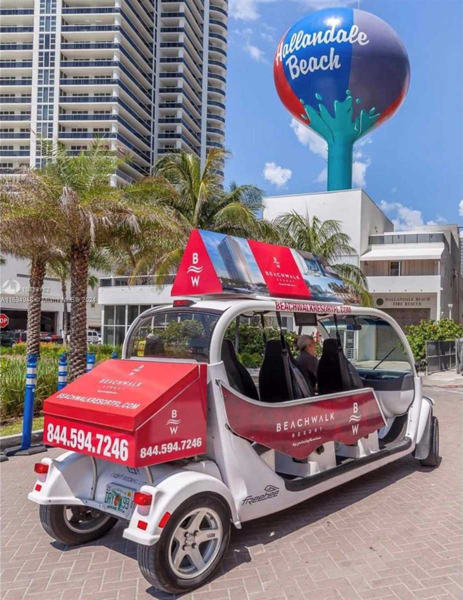Small Image of 2602 E Hallandale Beach Blvd, Hallandale Beach, FL 33009, USA Number 22