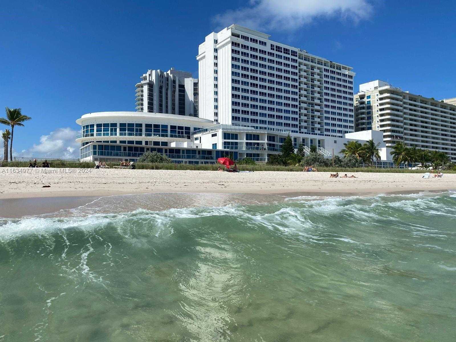 Small Image of 5445 COLLINS AVE #1607, Miami Beach Number 15
