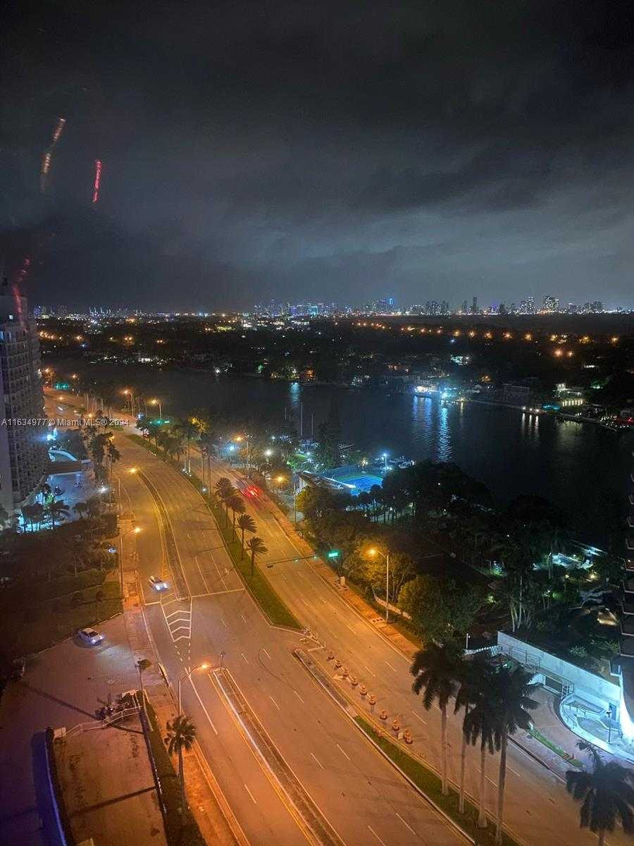 Small Image of 5445 COLLINS AVE #1607, Miami Beach Number 20