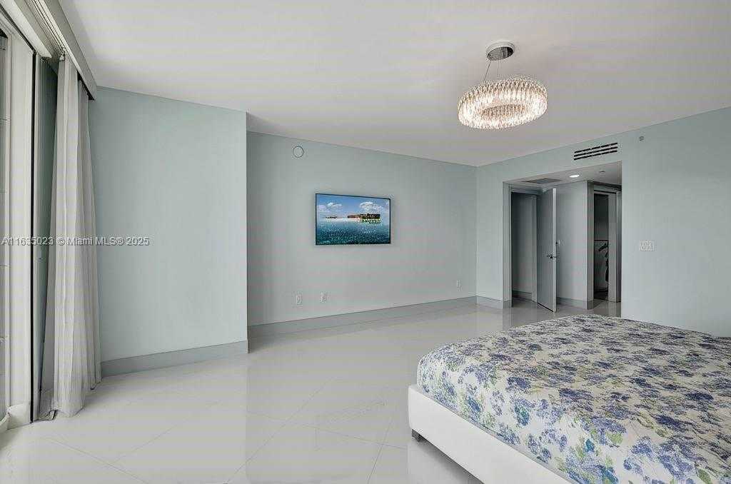 Small Image of 3301 NORTH EAST 183RD ST #1209, Aventura Number 27