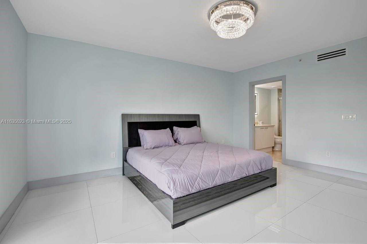 Small Image of 3301 NORTH EAST 183RD ST #1209, Aventura Number 30