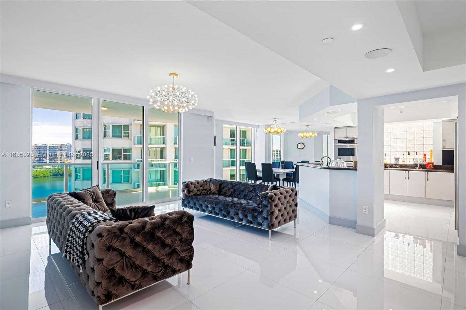 Small Image of 3301 NORTH EAST 183RD ST #1209, Aventura Number 4