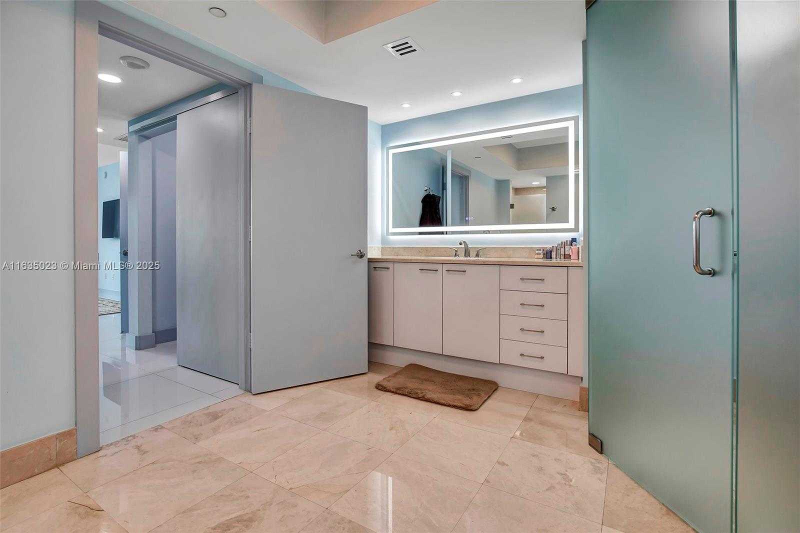 Small Image of 3301 NORTH EAST 183RD ST #1209, Aventura Number 42
