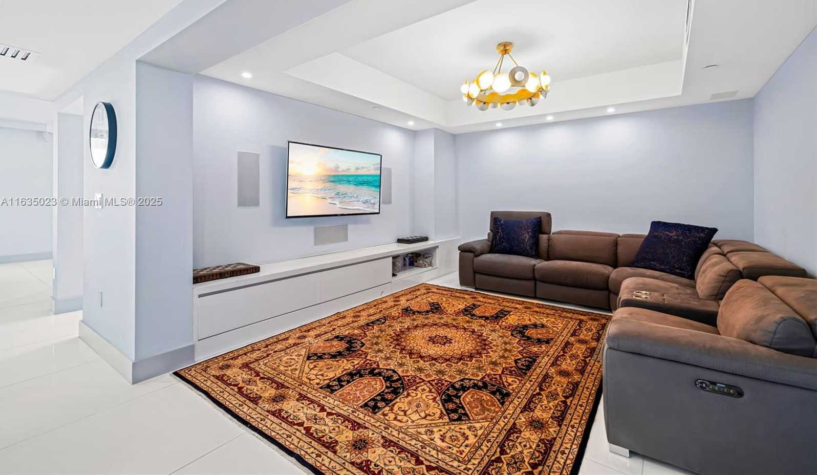 Small Image of 3301 NORTH EAST 183RD ST #1209, Aventura Number 44