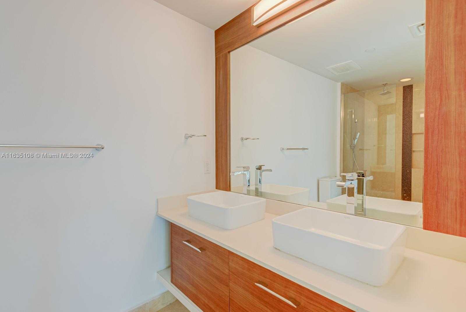 Small Image of 601 NORTH EAST 27TH ST #1502, Miami Number 20