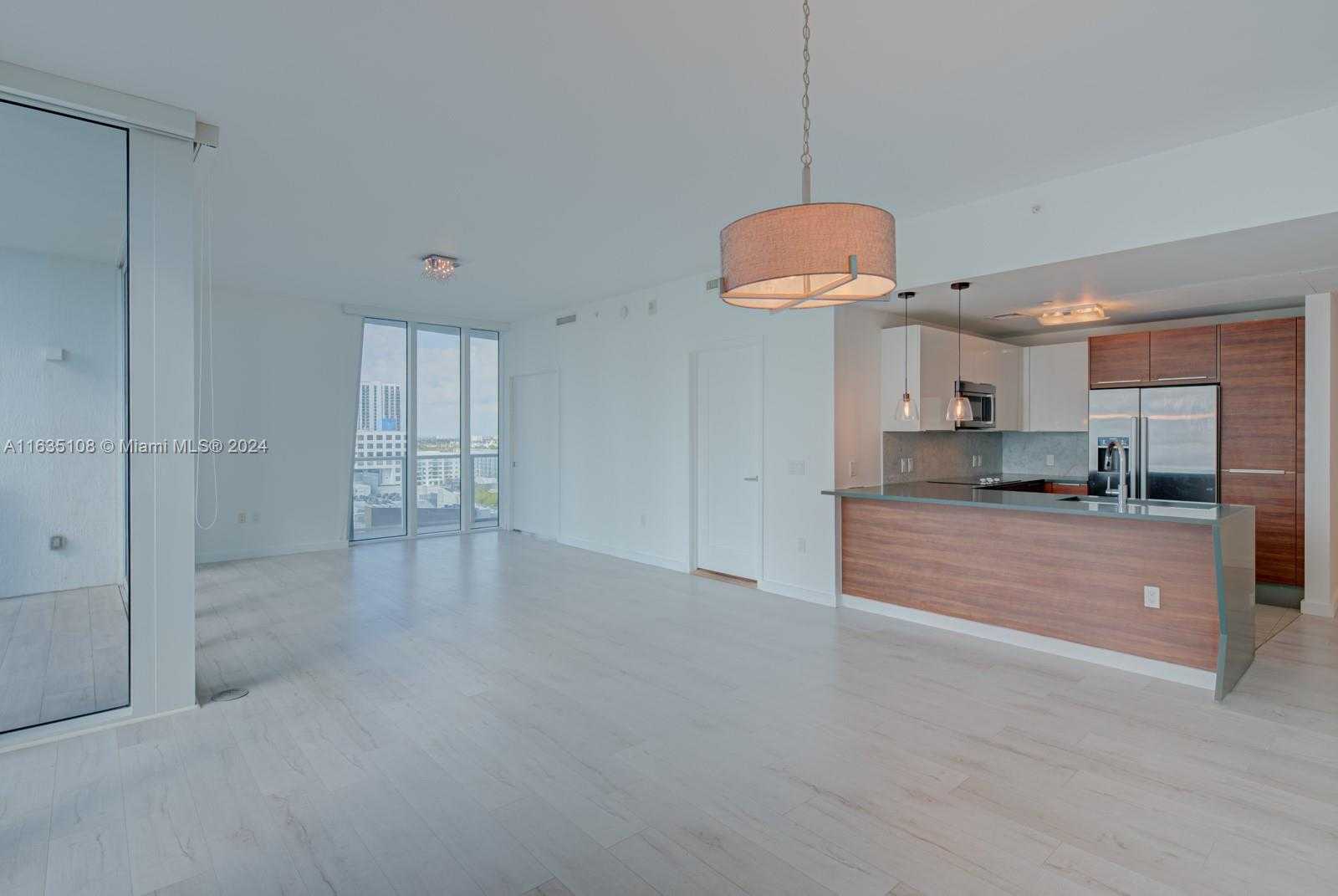 Small Image of 601 NORTH EAST 27TH ST #1502, Miami Number 3