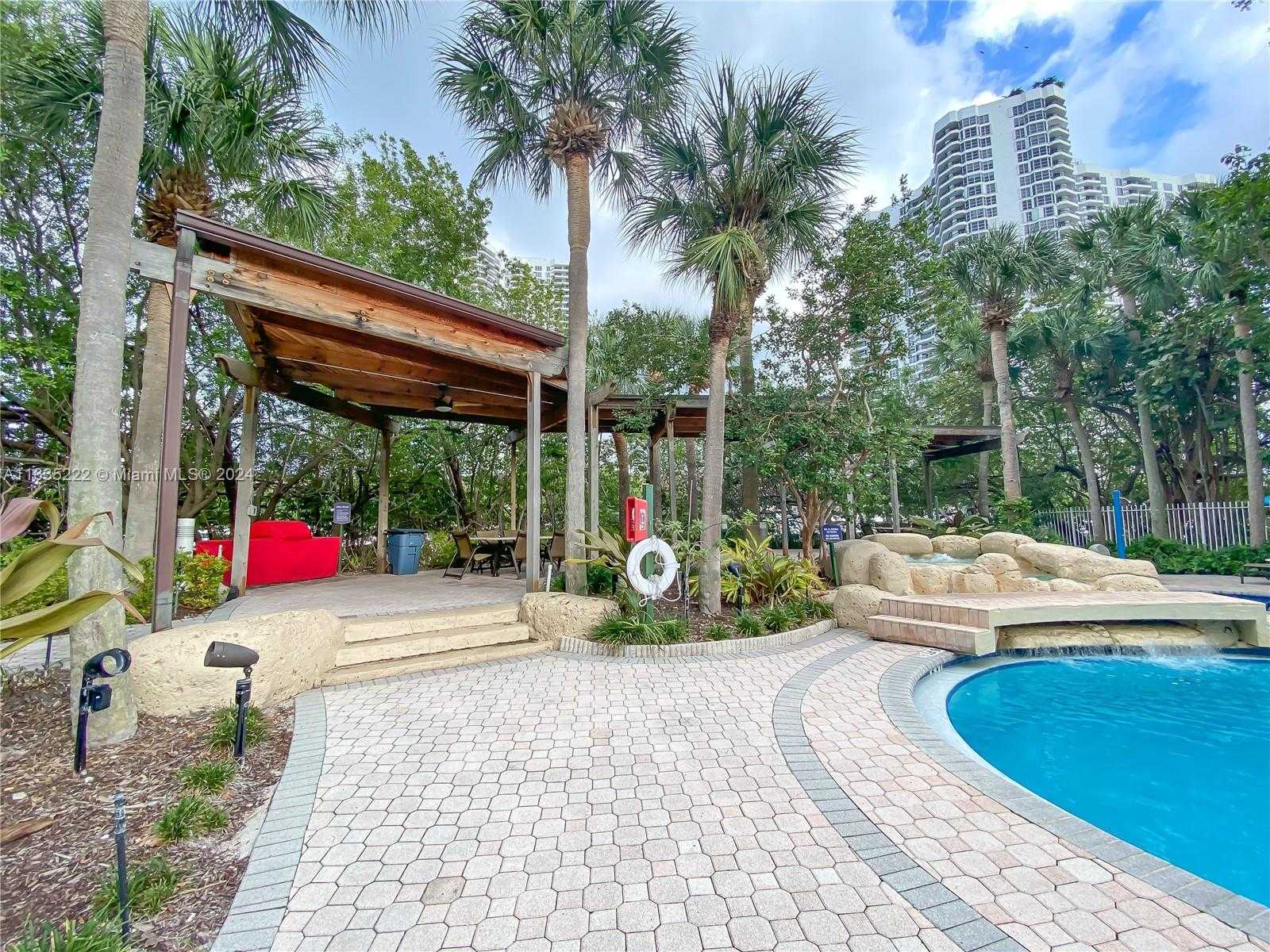 Small Image of 3400 NORTH EAST 192ND ST #LPH7, Aventura Number 35