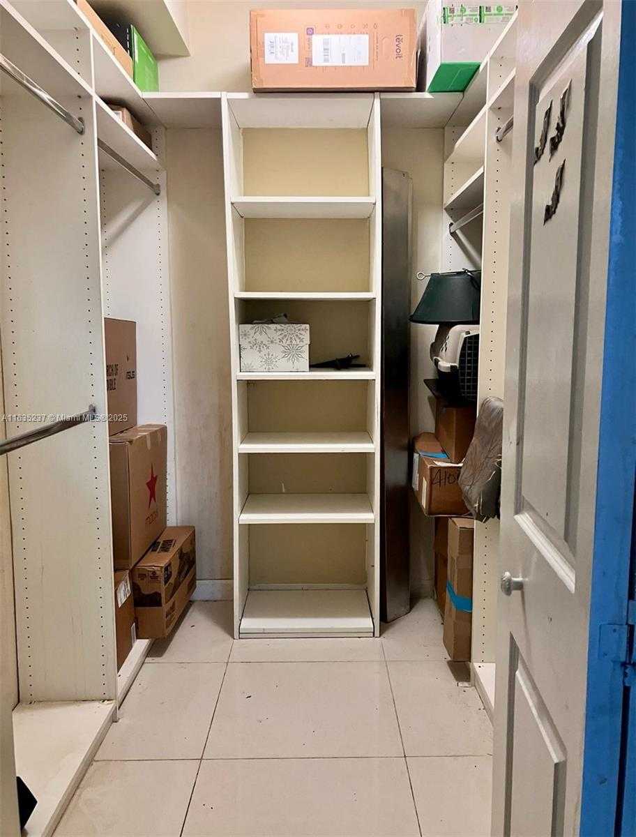 Small Image of 17145 NORTH BAY RD #4108, Sunny Isles Beach Number 39