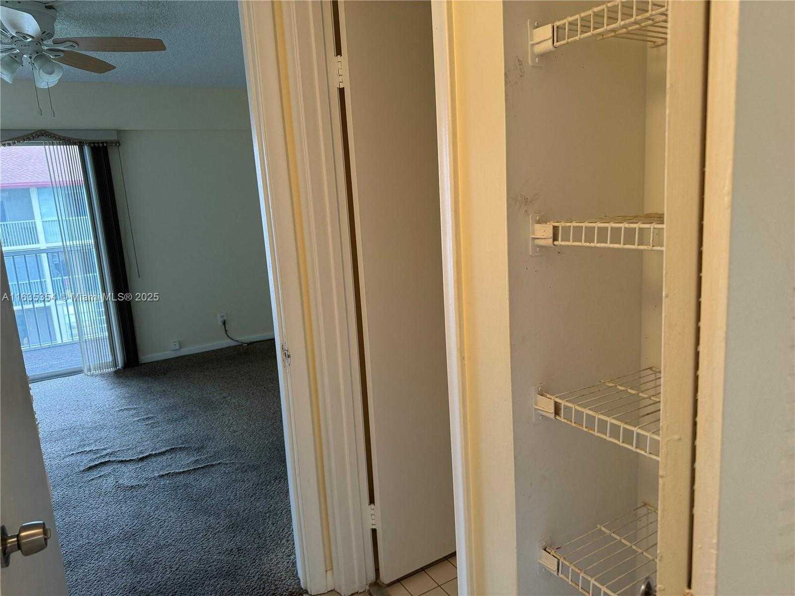 Small Image of 200 SOUTH WEST 132ND WAY #313L, Pembroke Pines Number 12