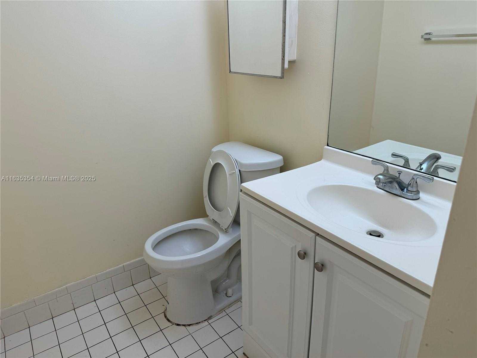Small Image of 200 SOUTH WEST 132ND WAY #313L, Pembroke Pines Number 4