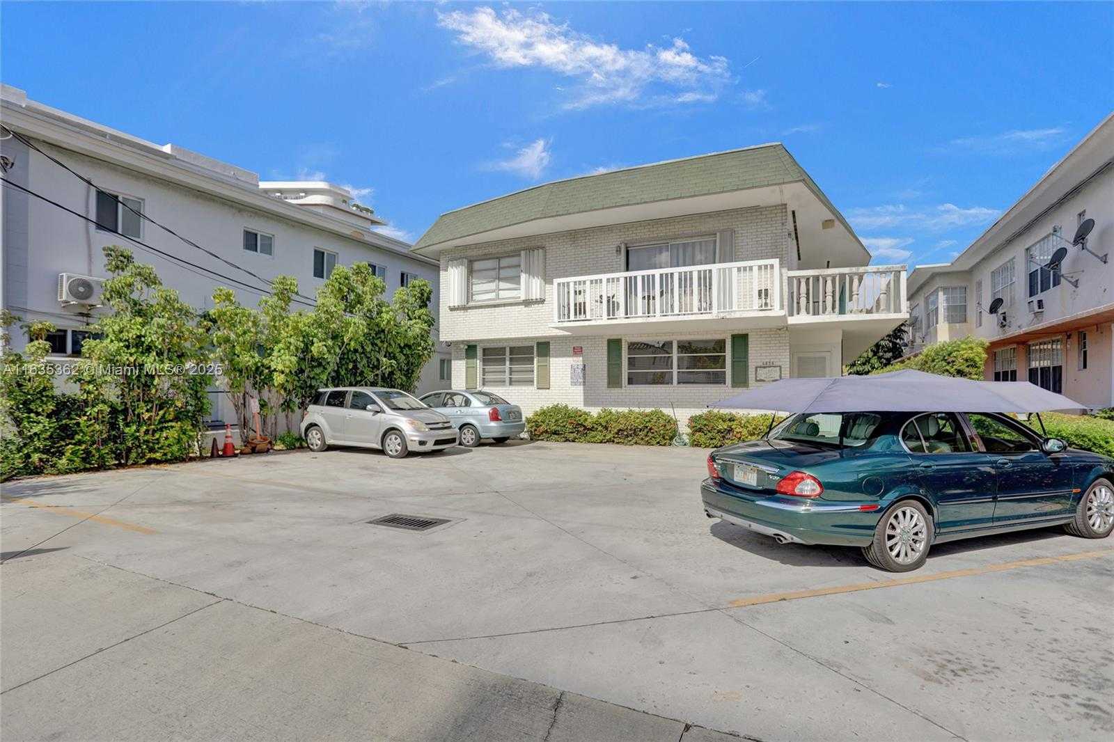 Small Image of 6856 ABBOTT AVE #6, Miami Beach Number 2