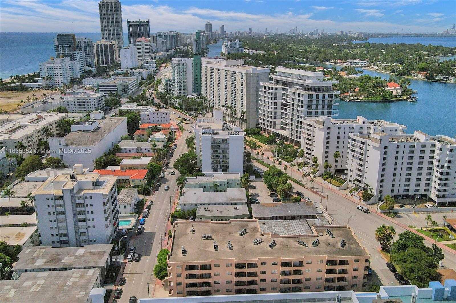 Small Image of 6856 ABBOTT AVE #6, Miami Beach Number 33