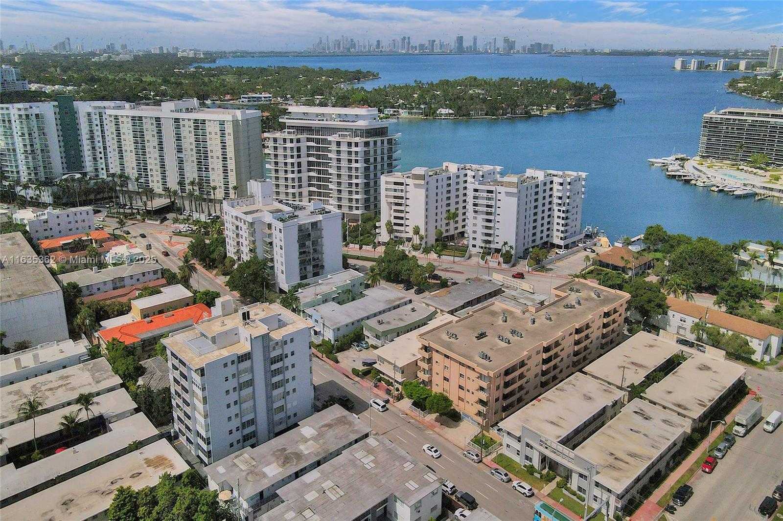 Small Image of 6856 ABBOTT AVE #6, Miami Beach Number 34