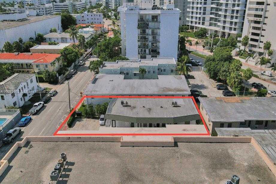 Small Image of 6856 ABBOTT AVE #6, Miami Beach Number 52