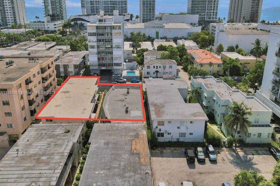 Small Image of 6856 ABBOTT AVE #6, Miami Beach Number 68