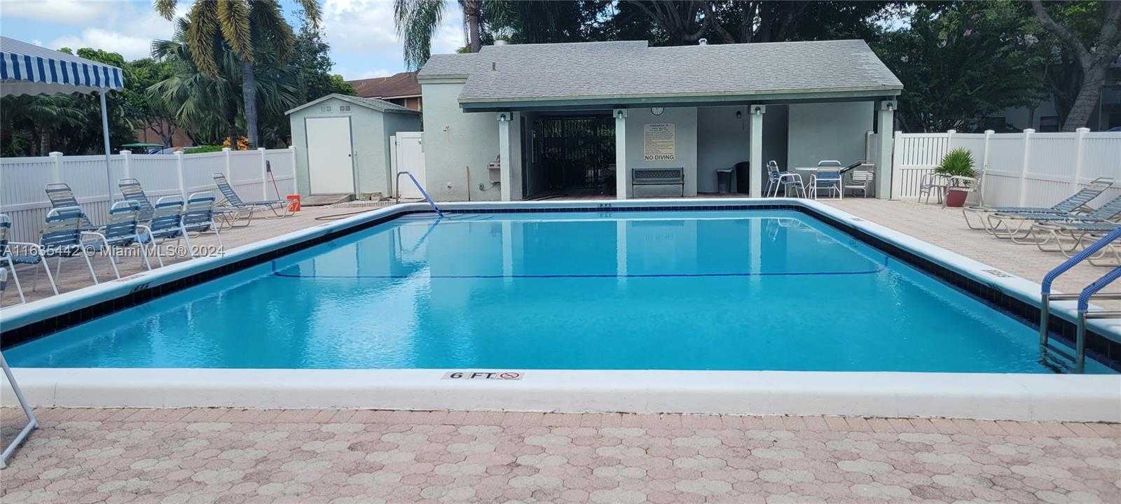 Small Image of 3861 NORTH CARAMBOLA CIR N #2954, Coconut Creek Number 16