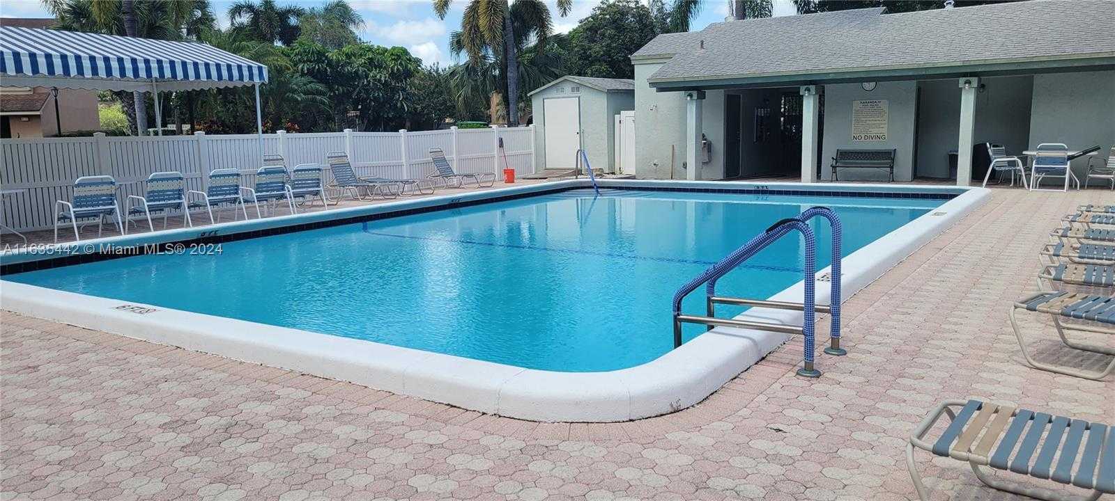 Small Image of 3861 NORTH CARAMBOLA CIR N #2954, Coconut Creek Number 17