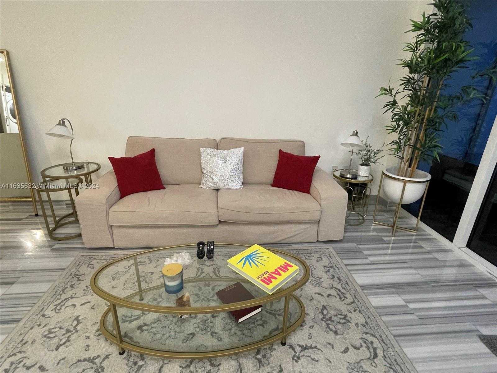 Small Image of 1830 SOUTH OCEAN DR #3812, Hallandale Beach Number 3