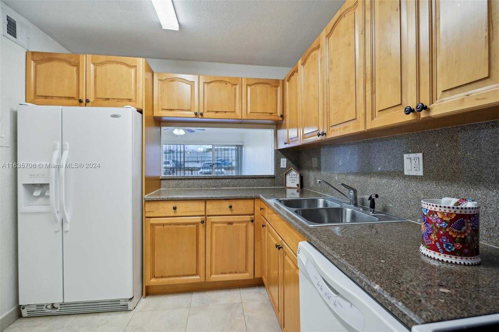 Small Image of 4525 WEST 20 AV #123, Hialeah Number 16