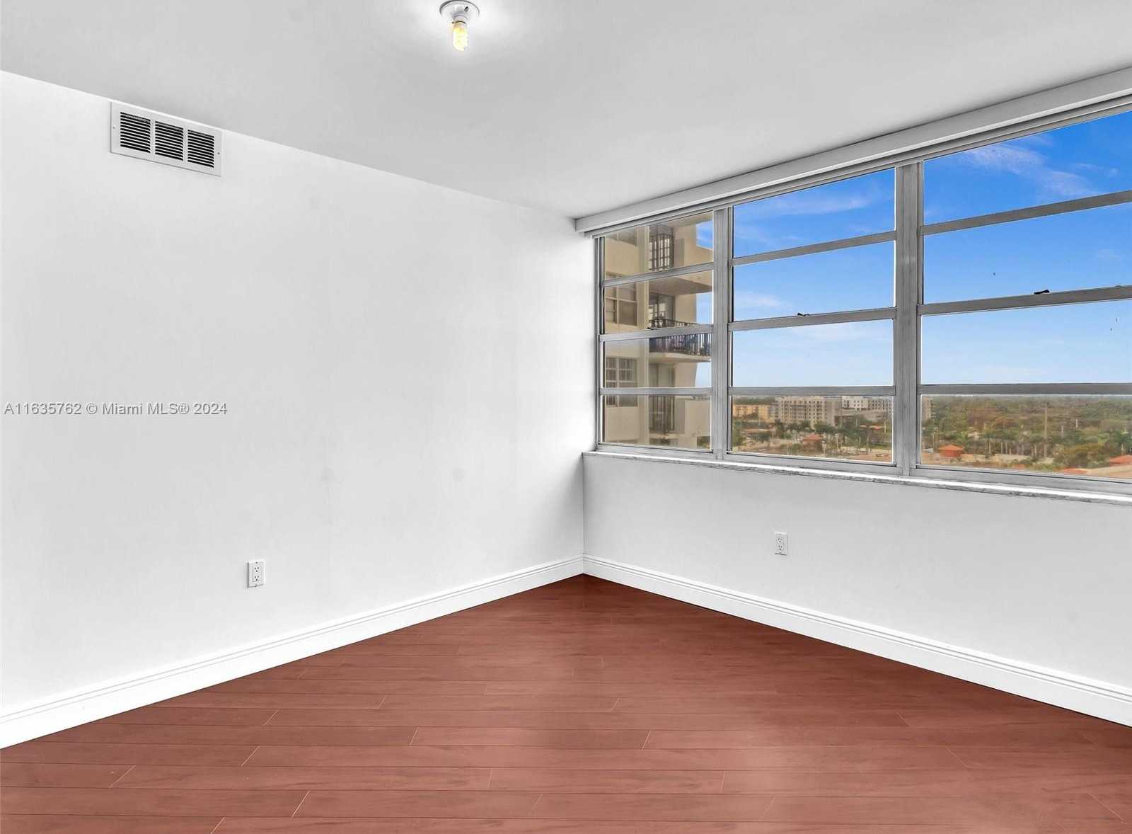 Small Image of 2750 NORTH EAST 183RD ST #1108, Aventura Number 12