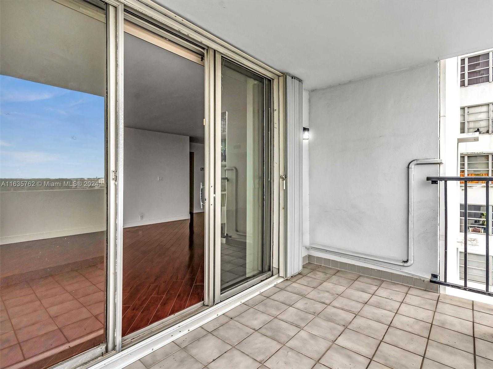 Small Image of 2750 NORTH EAST 183RD ST #1108, Aventura Number 19