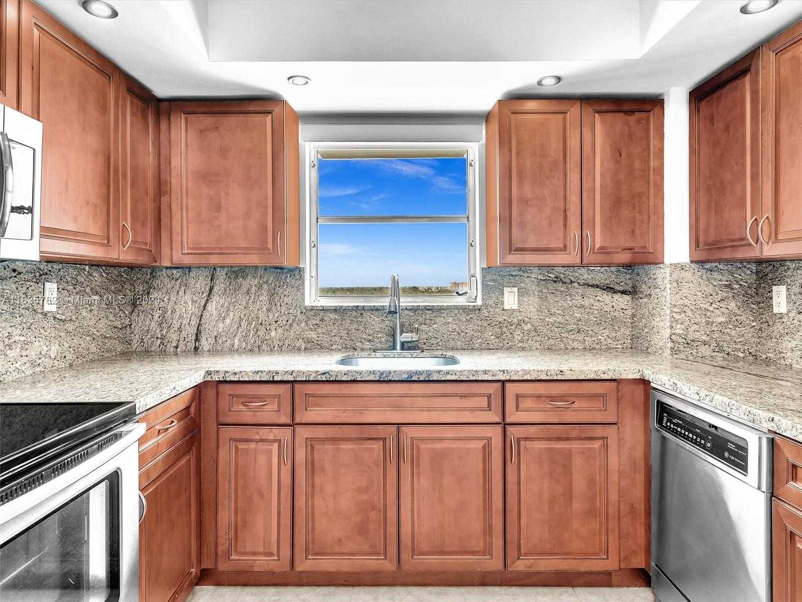 Small Image of 2750 NORTH EAST 183RD ST #1108, Aventura Number 23