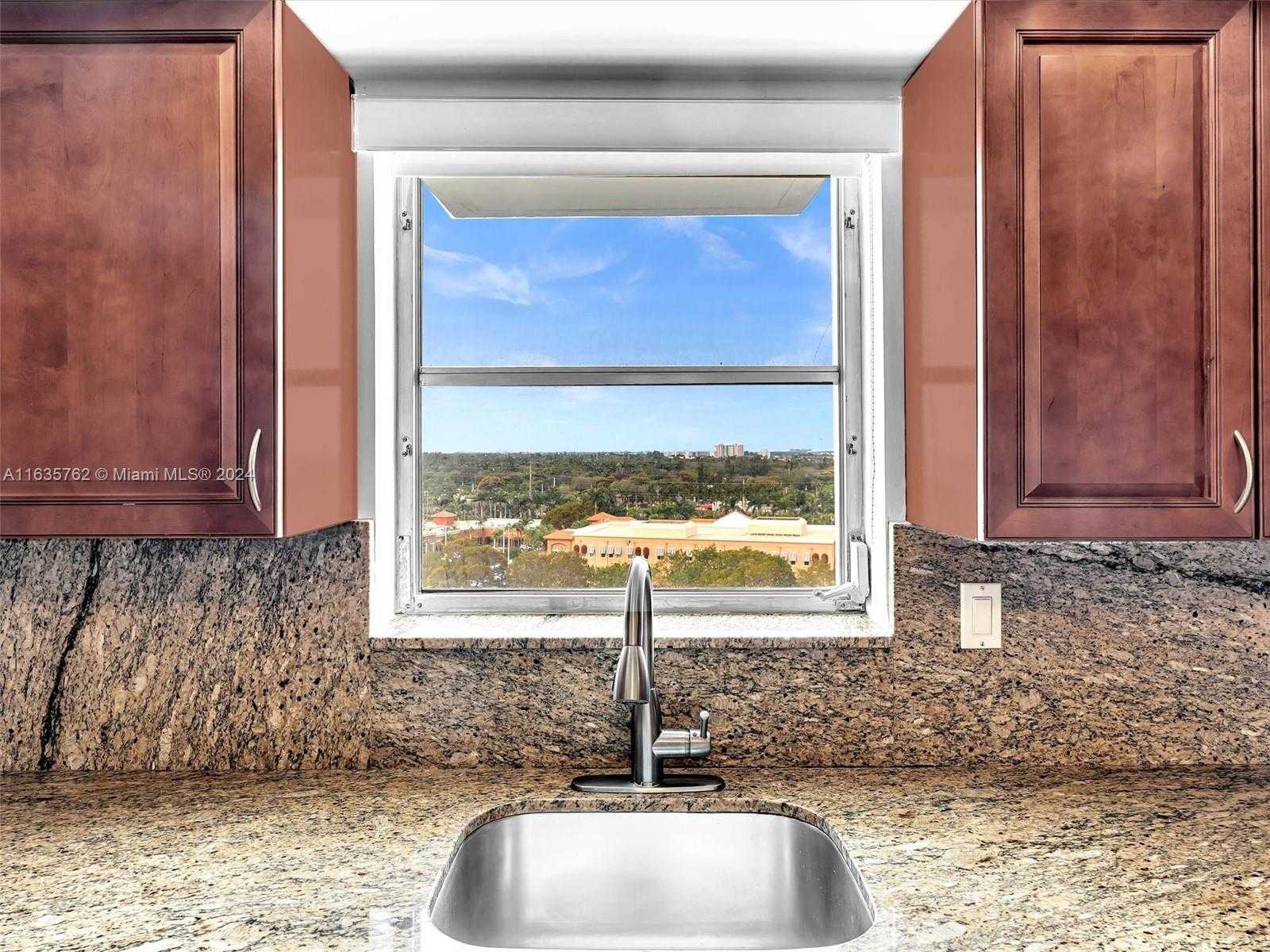 Small Image of 2750 NORTH EAST 183RD ST #1108, Aventura Number 27