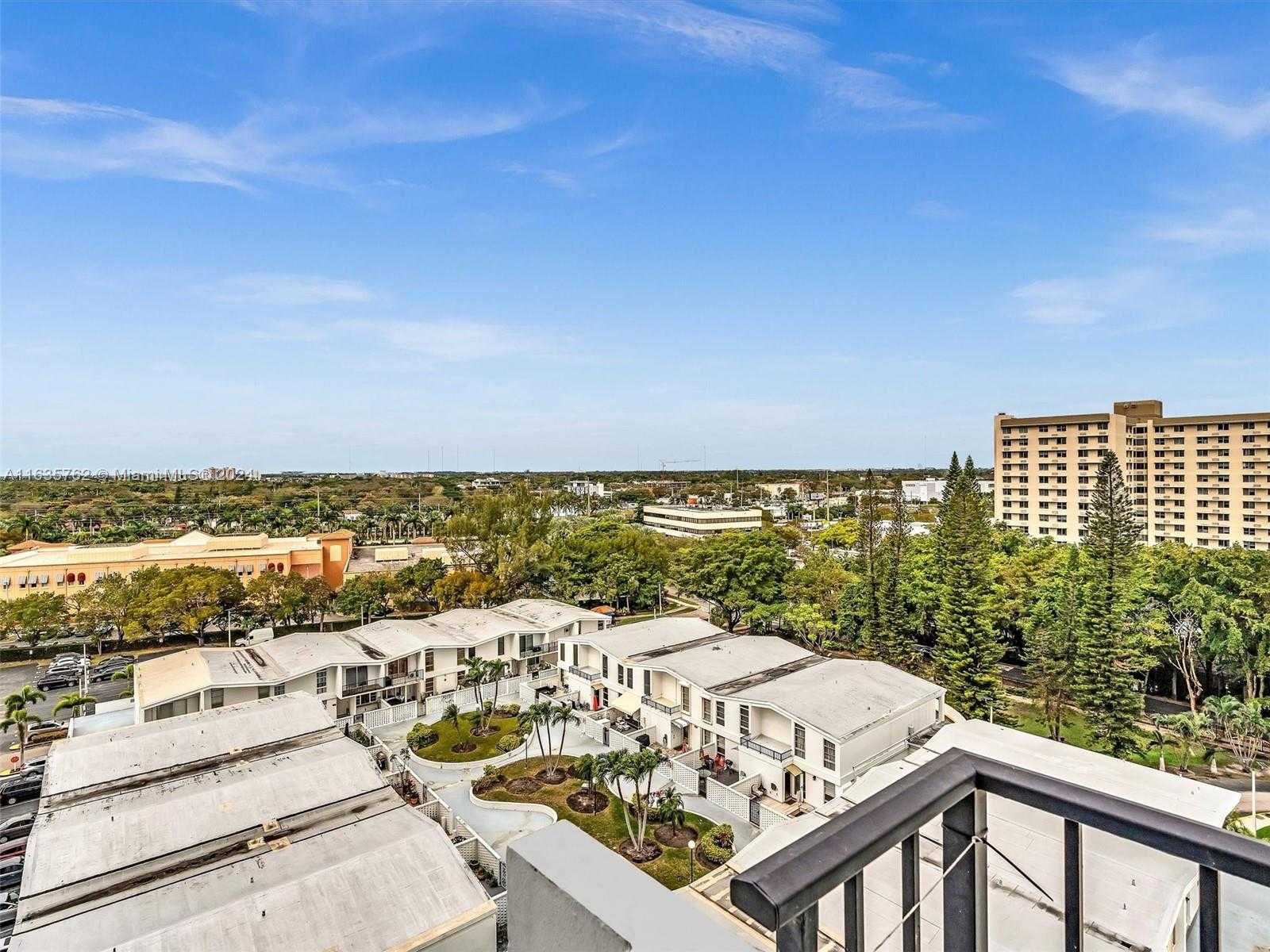 Small Image of 2750 NORTH EAST 183RD ST #1108, Aventura Number 29