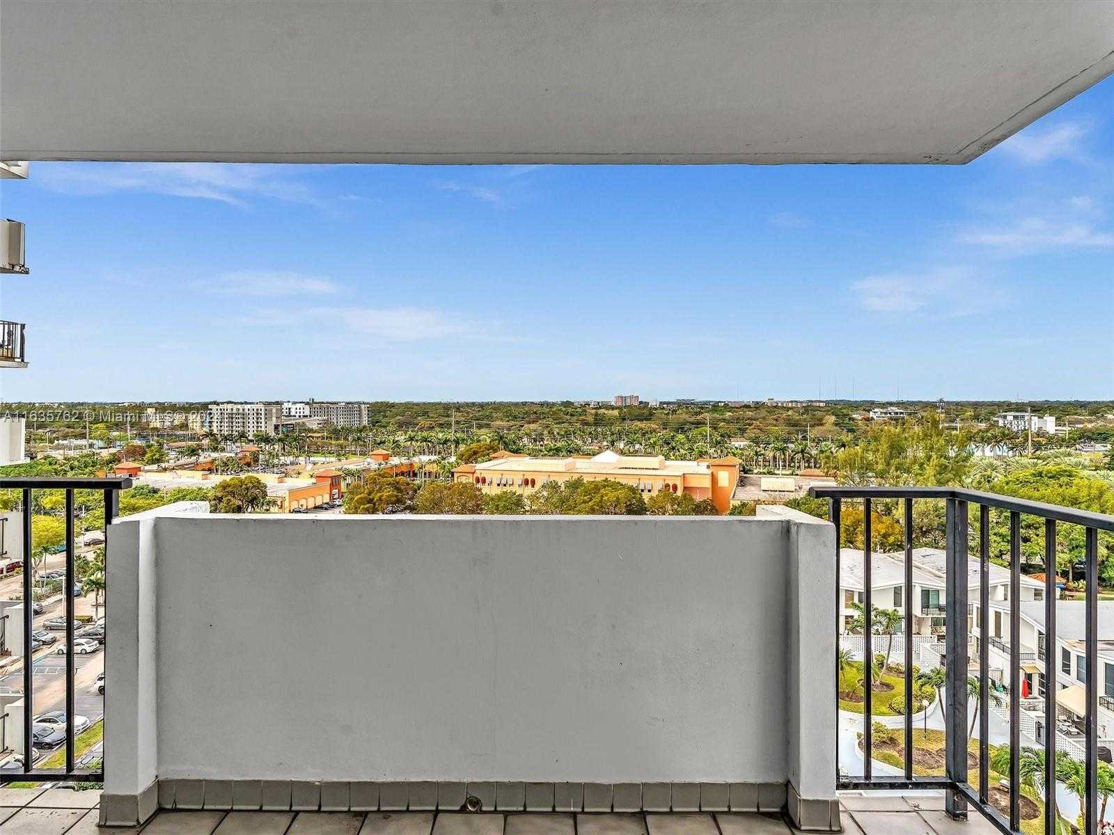 Small Image of 2750 NORTH EAST 183RD ST #1108, Aventura Number 30
