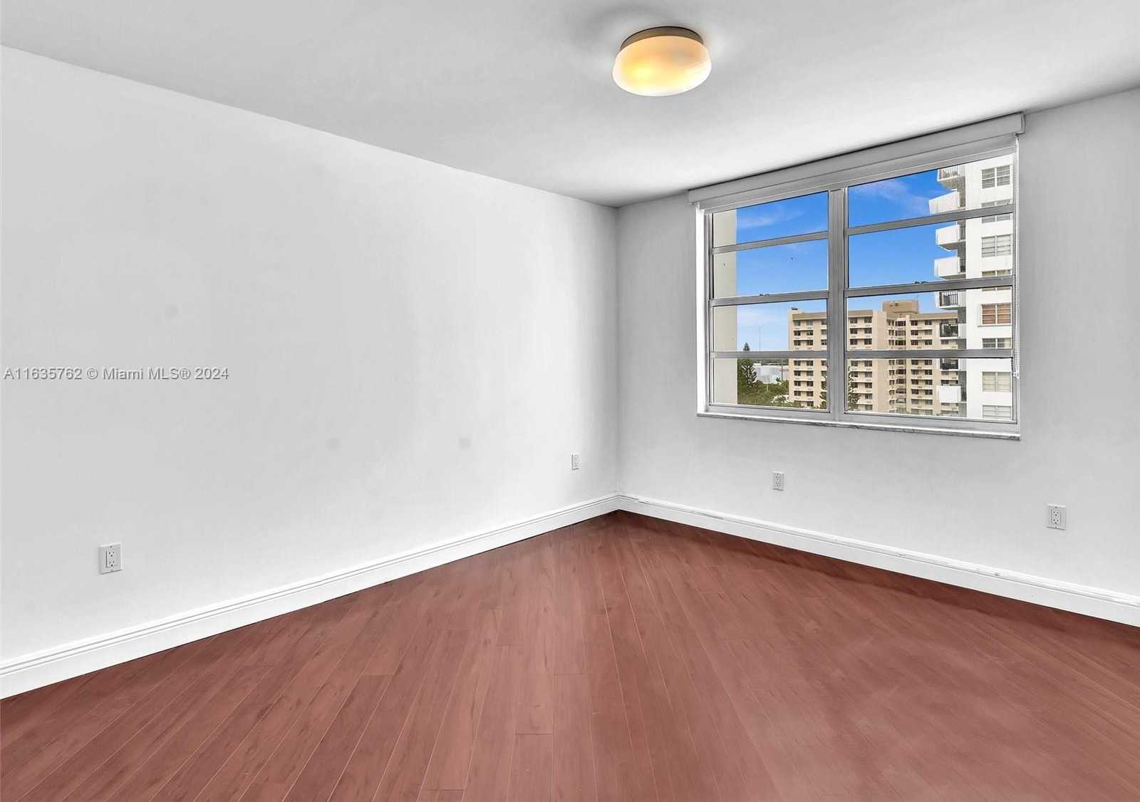 Small Image of 2750 NORTH EAST 183RD ST #1108, Aventura Number 41