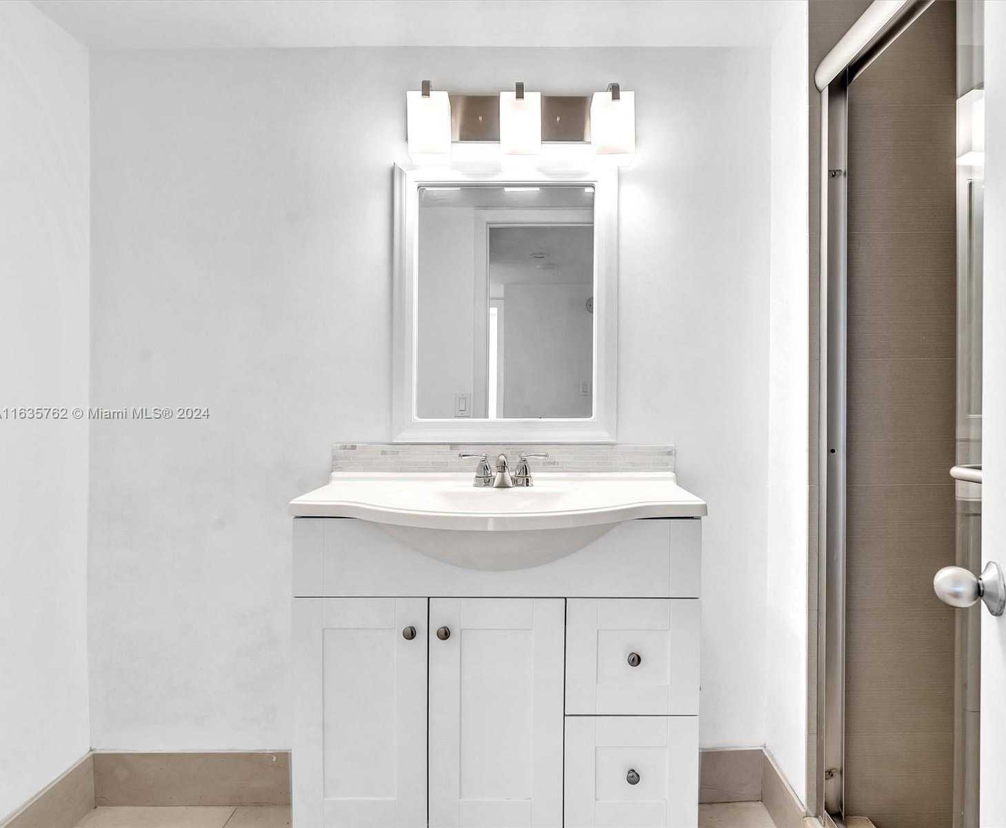 Small Image of 2750 NORTH EAST 183RD ST #1108, Aventura Number 44
