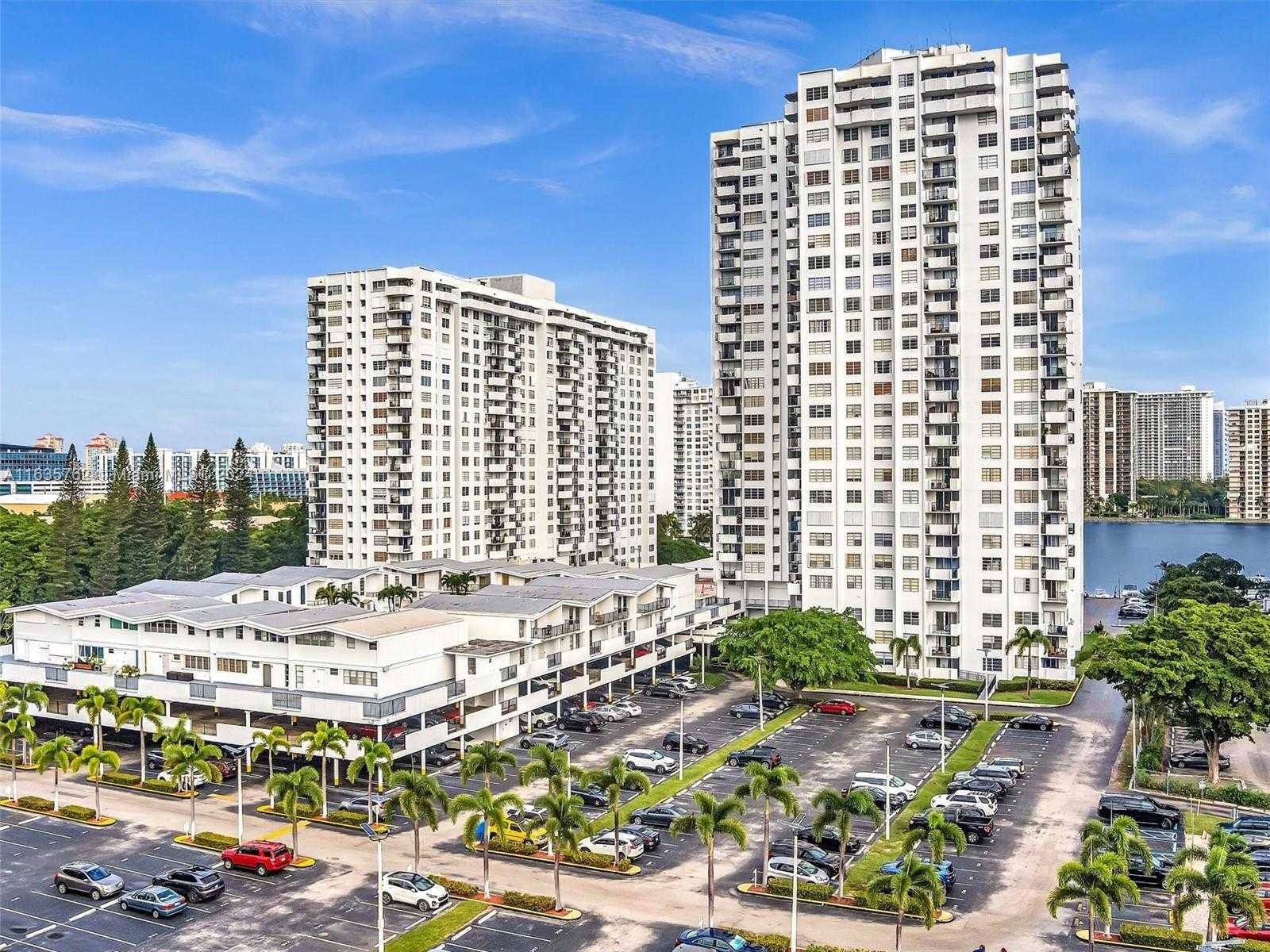 Small Image of 2750 NORTH EAST 183RD ST #1108, Aventura Number 53