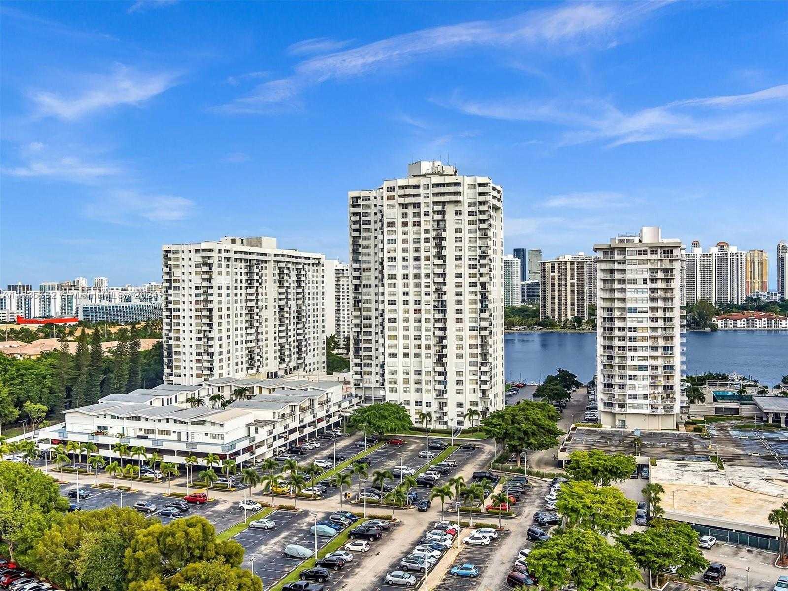 Small Image of 2750 NORTH EAST 183RD ST #1108, Aventura Number 54