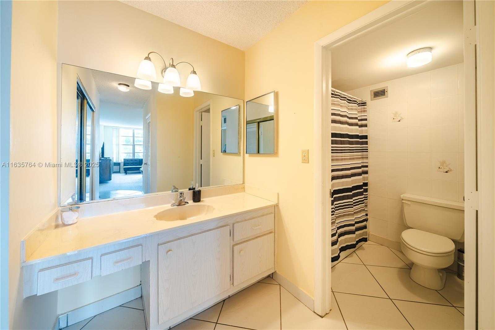 Small Image of 3800 SOUTH OCEAN DR #419, Hollywood Number 15
