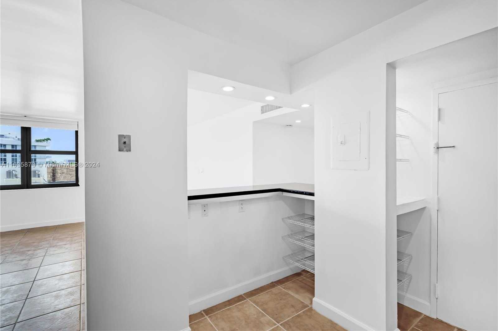Small Image of 10101 EAST BAY HARBOR DR #608, Bay Harbor Islands Number 22