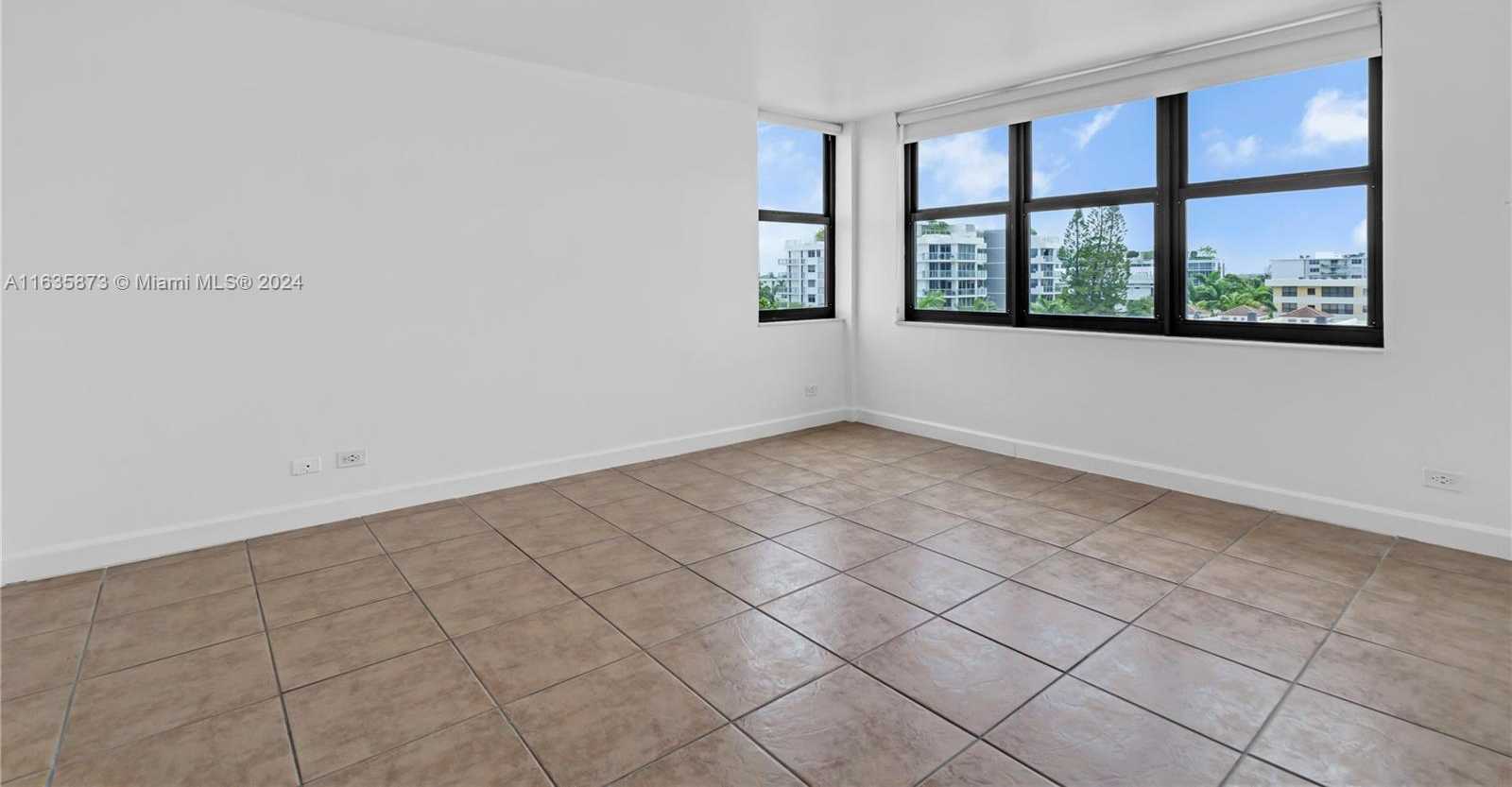 Small Image of 10101 EAST BAY HARBOR DR #608, Bay Harbor Islands Number 28