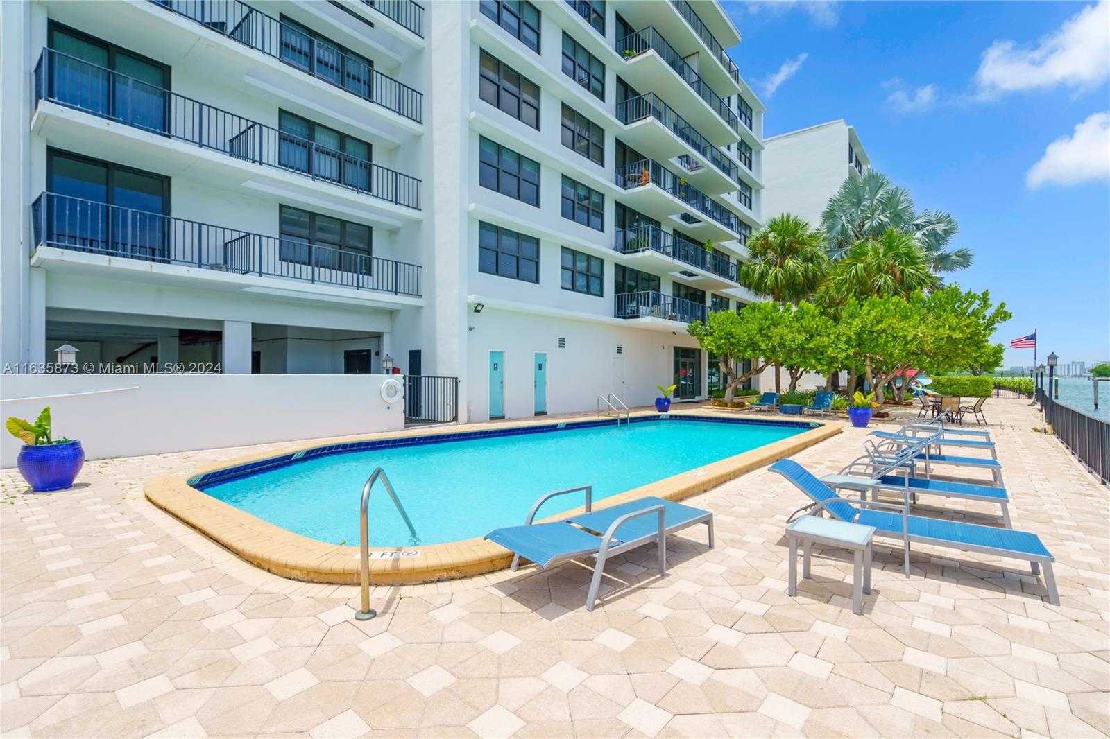 Small Image of 10101 EAST BAY HARBOR DR #608, Bay Harbor Islands Number 40