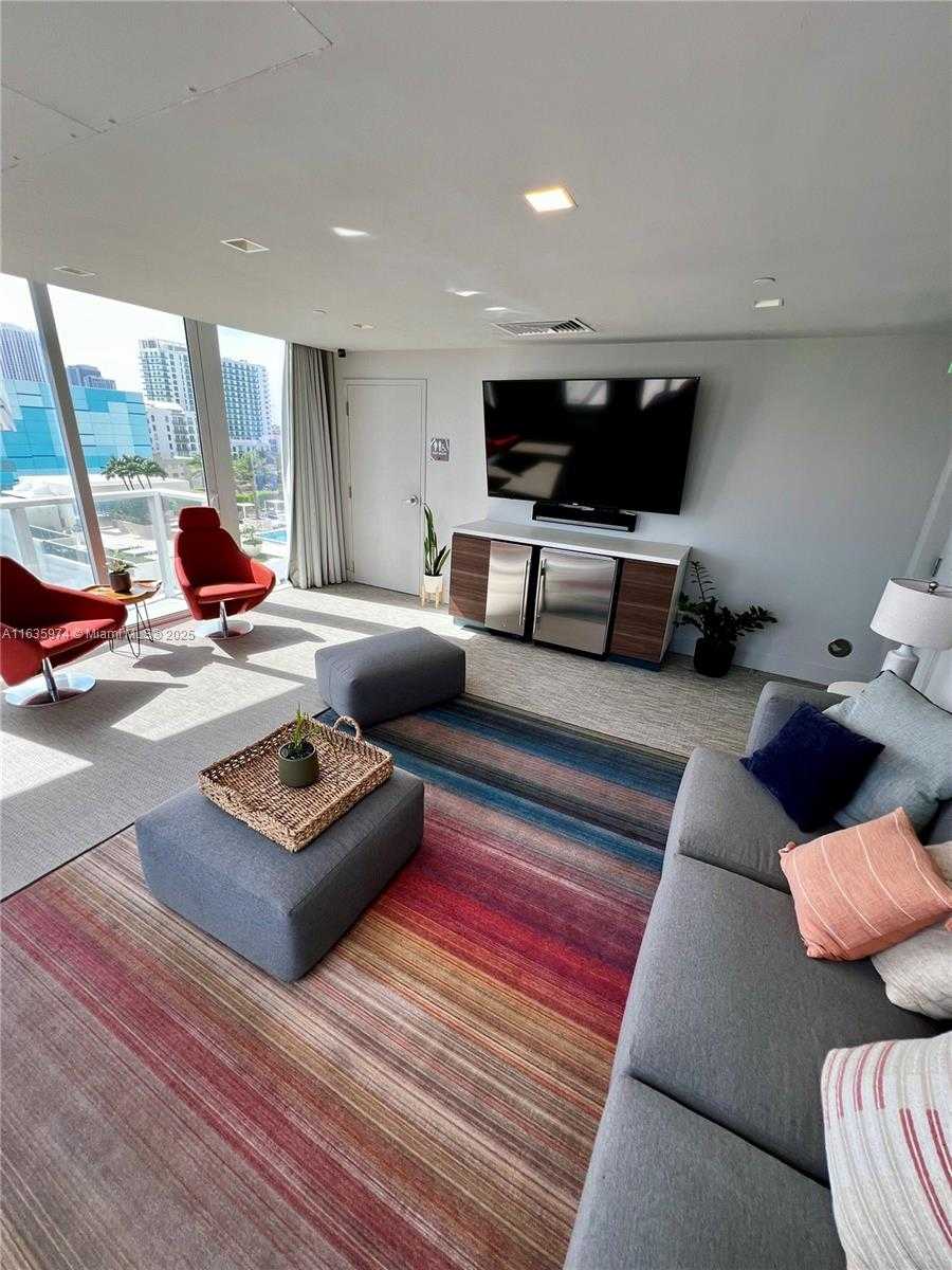 Small Image of 601 NORTH EAST 27TH ST #1206, Miami Number 24