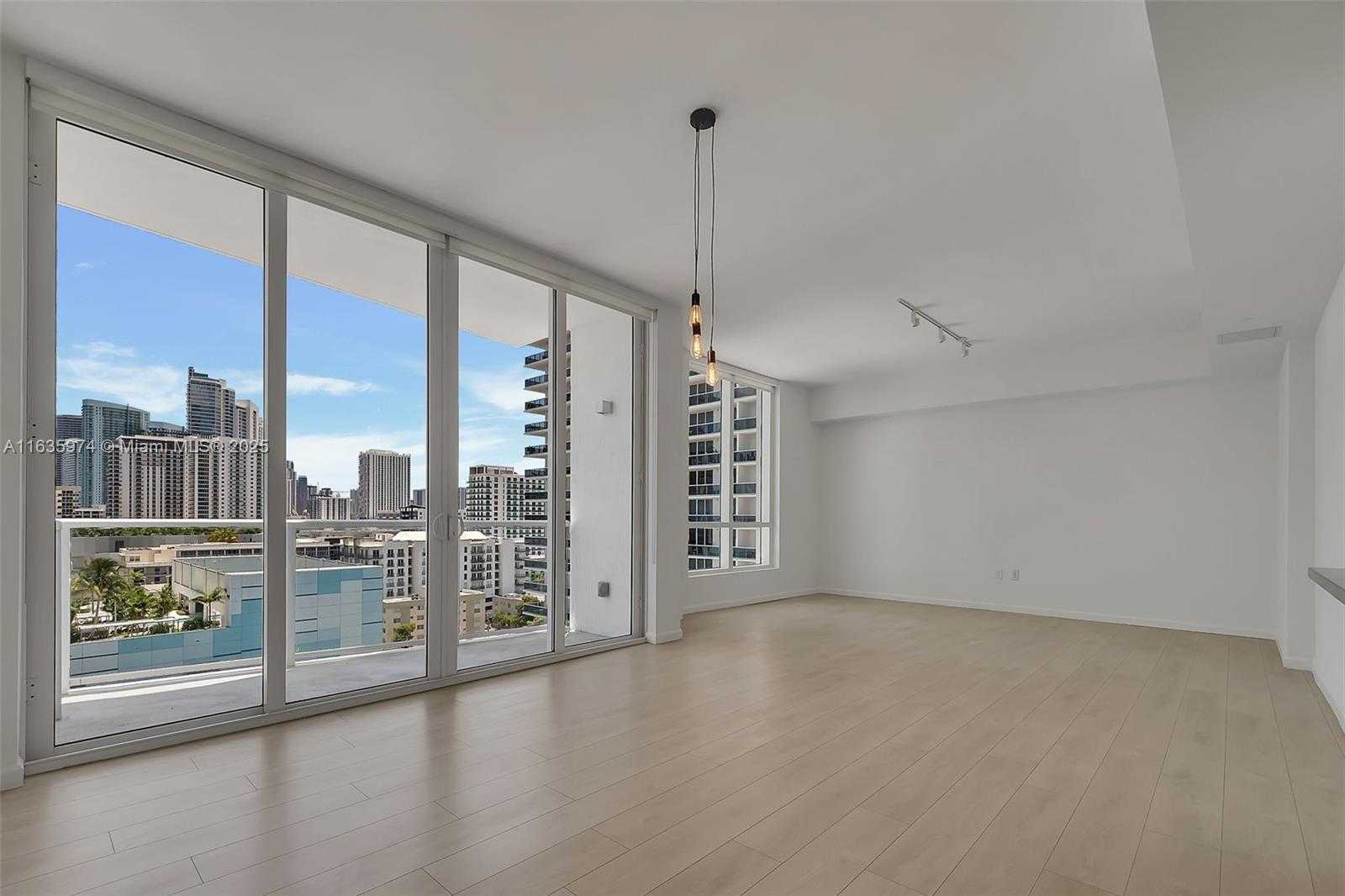 Small Image of 601 NORTH EAST 27TH ST #1206, Miami Number 3