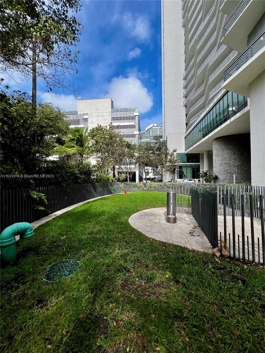 Small Image of 601 NORTH EAST 27TH ST #1206, Miami Number 33