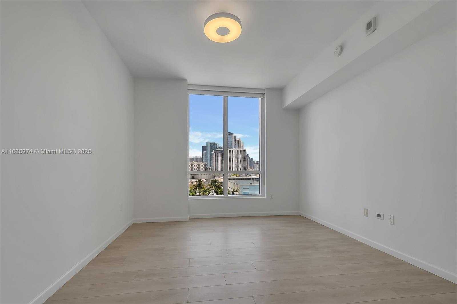 Small Image of 601 NORTH EAST 27TH ST #1206, Miami Number 8