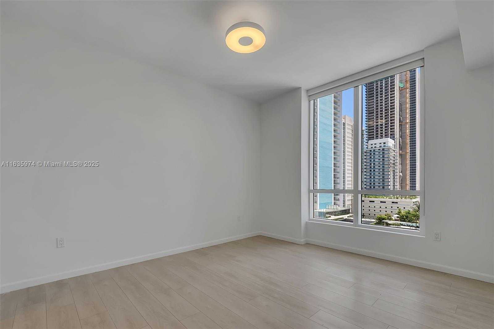 Small Image of 601 NORTH EAST 27TH ST #1206, Miami Number 9
