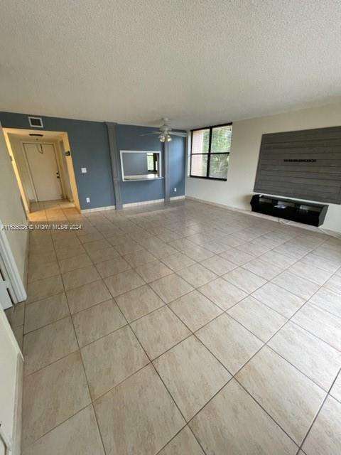 Small Image of 6800 CYPRESS RD #401, Plantation Number 15