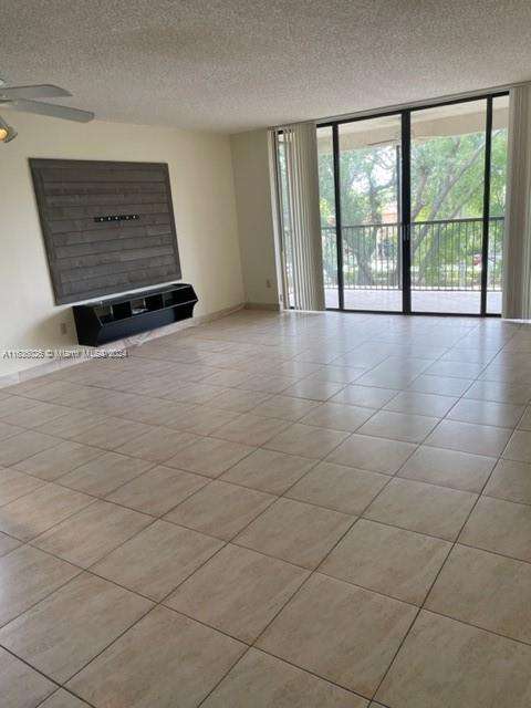 Small Image of 6800 CYPRESS RD #401, Plantation Number 23