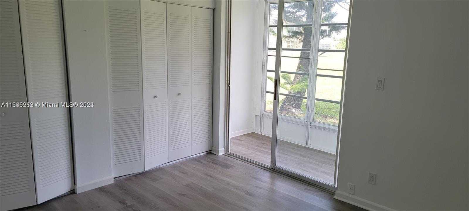 Small Image of 9061 SUNRISE LAKES BLVD #116, Sunrise Number 10