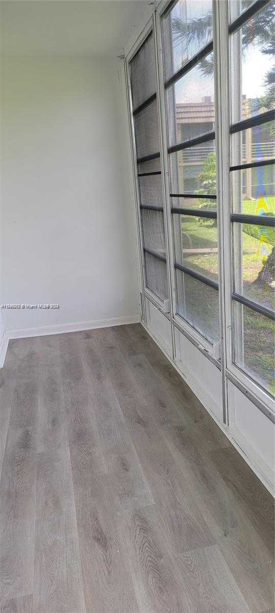 Small Image of 9061 SUNRISE LAKES BLVD #116, Sunrise Number 9