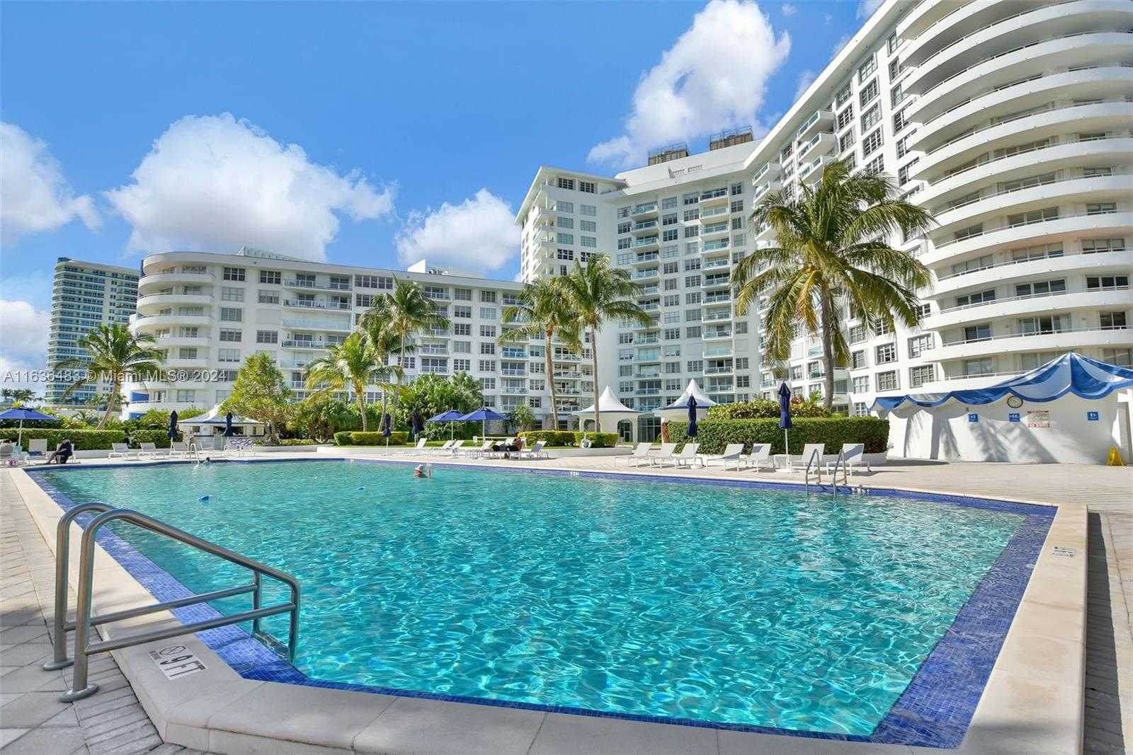 Small Image of 5161 Collins Ave, Miami Beach, FL 33140, USA Number 16