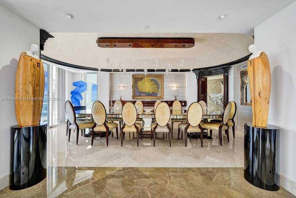 Small Image of 7000 ISLAND BLVD #PH-02, Aventura Number 17