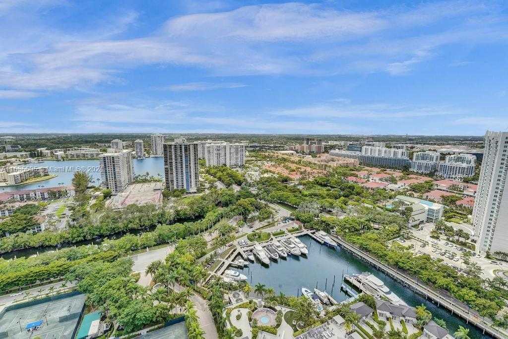 Small Image of 7000 ISLAND BLVD #PH-02, Aventura Number 37