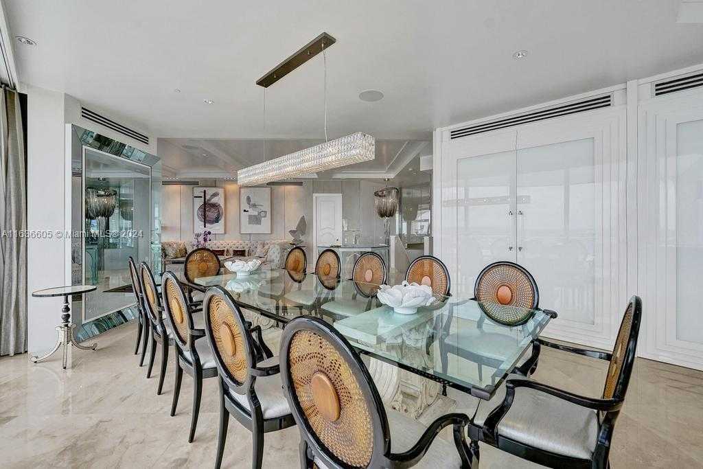 Small Image of 7000 ISLAND BLVD #PH-02, Aventura Number 47